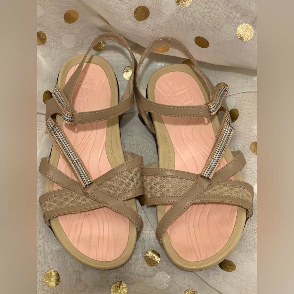 JBU sandals size 9 1/2